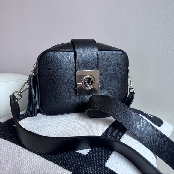 Valentino By Mario Valentino Handbags - VALENTINO Crossbody Leather Black Authentic Bag